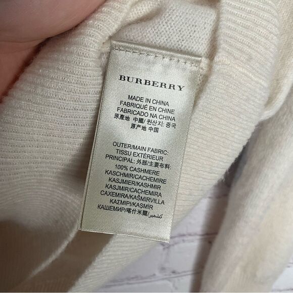 Burberry Brit Womens 100% Cashmere Sweater Ivory Crewneck Pullover Size L‎ - Picture 3 of 10